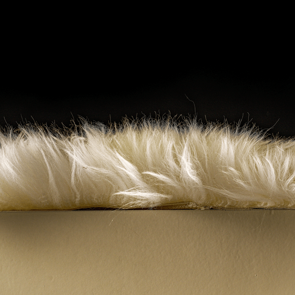 Querschnitt der Felllänge Naturspitze